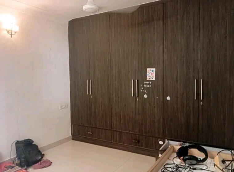 Bathroom, green park 3 Bedroom 1500 Sq.Ft. Builder Floor In Green Park Delhi 10583986