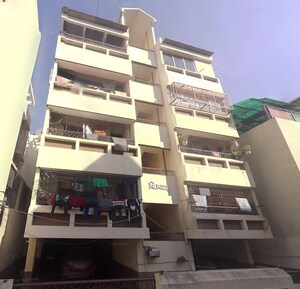  Apartment For Sale in Satyam Park