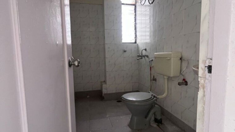 Bathroom, goel-ganga-nebula 2 Bedroom 1185 Sq.Ft. Apartment In Viman Nagar Pune 10584008