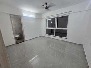 Room in 3 BHK Apartment at Zen Elite, Kharadi – for Rent