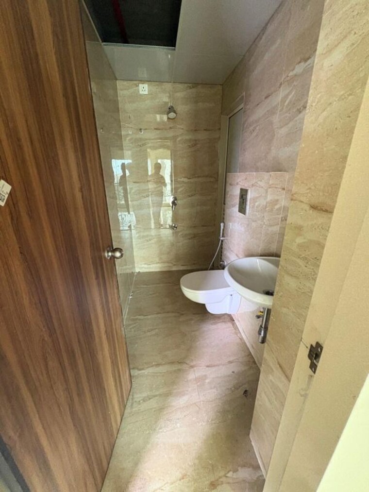 Bathroom, siddhi-highland-springs 2 Bedroom 635 Sq.Ft. Builder Floor In Dhokali Thane 10584133