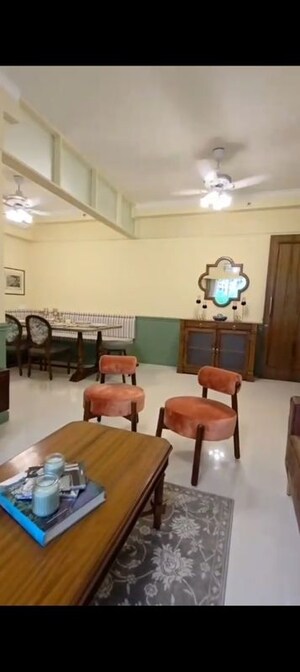 Team Area in 2 BHK Apartment at Kukreja Complex, Bhandup West – for Sale