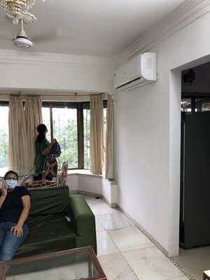 Living Room in 2 BHK Apartment at Lok Darshan, Andheri East – for Rent