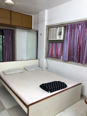 Bedroom in 2 BHK Apartment at Lok Darshan, Andheri East – for Rent
