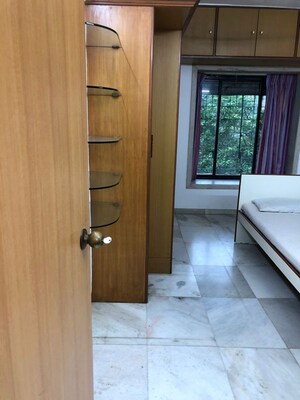 Master Bedroom in 2 BHK Apartment at Lok Darshan, Andheri East – for Rent