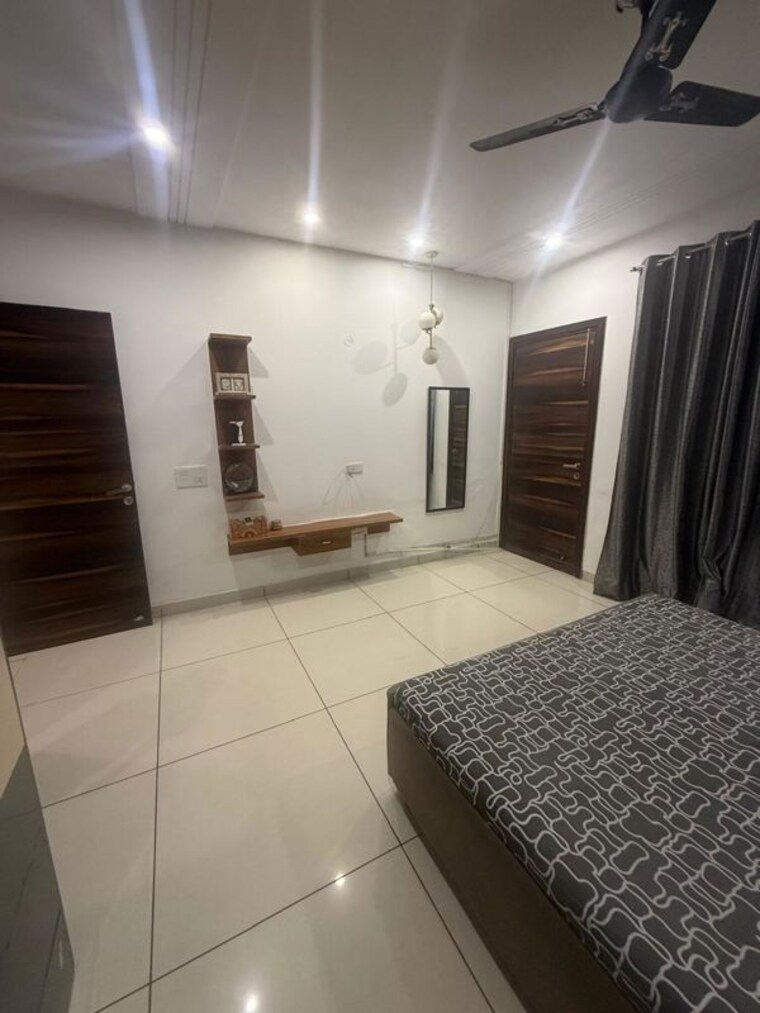 Kitchen, sector 44 4 Bedroom 1800 Sq.Ft. Builder Floor In Sector 44 Chandigarh 10584281
