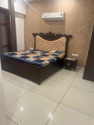 Kitchen in 4 BHK Builder Floor at Sector 44 – for Rent