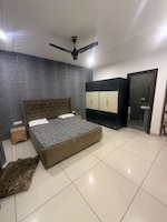 4 BHK 1800 Sq.Ft. Builder Floor in Sector 44