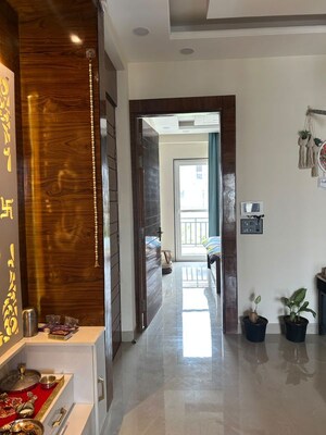 Building Lobby in 2 BHK Apartment at Ansal Plaza Sector-23, Sector 23 – for Rent