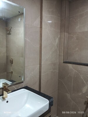 Bathroom in 2.5 BHK Apartment at Smart World Orchard, Sector 61 – for Sale