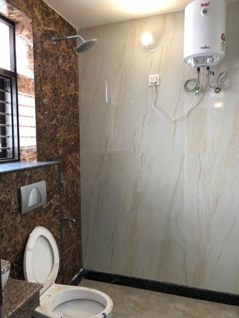 Bathroom, axiom-palm-floors-2 3 Bedroom 205 Sq.Ft. Builder Floor In Sector 52 Gurgaon 10584302