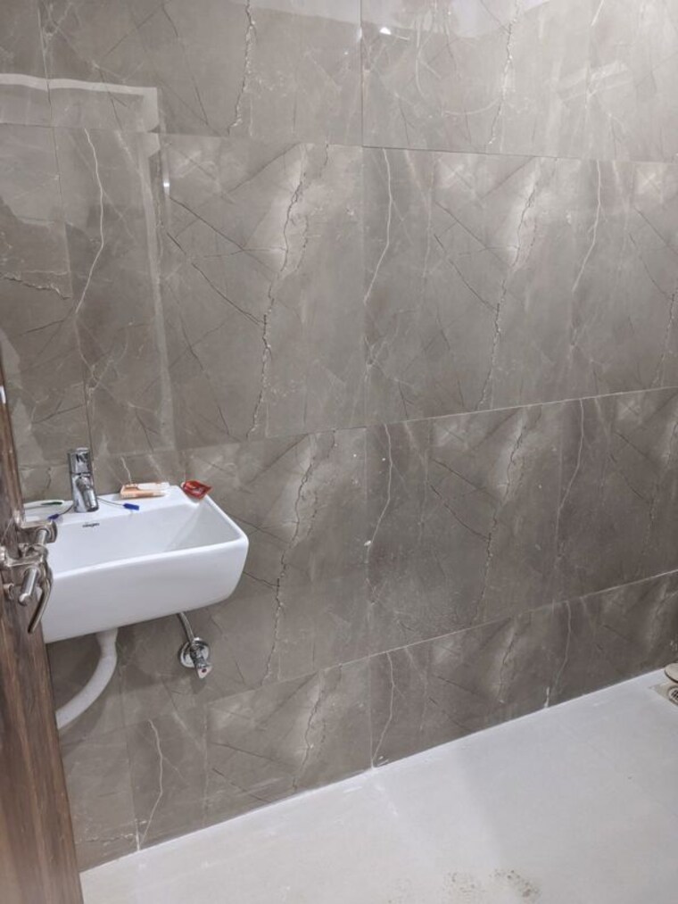 Bathroom, mauli-pride 1 Bedroom 550 Sq.Ft. Apartment In Malad East Mumbai 10584303