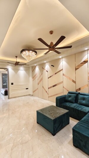 5 BHK Apartment For Sale in Jaipuria Sunrise Greens, Ahinsa Khand 1