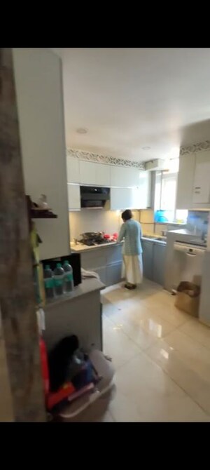 Team Area in 5 BHK Apartment at Jaipuria Sunrise Greens, Ahinsa Khand 1 – for Sale