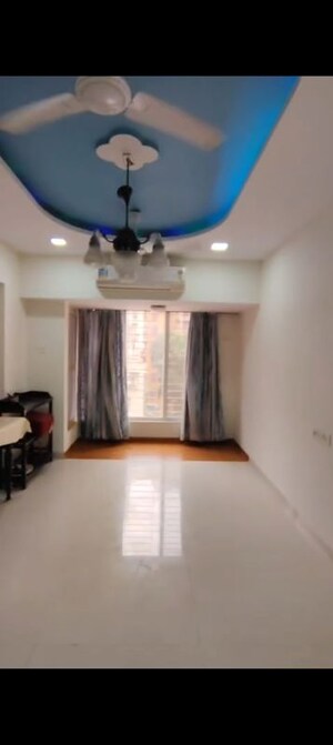 Living Room in 3 BHK Apartment at Nivant Apartment Vile Parle, Vile Parle West – for Rent