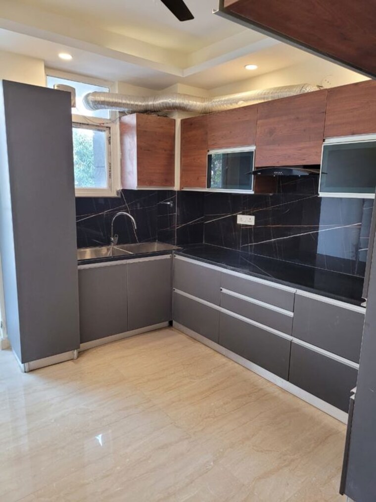 Kitchen, kohli-one-malibu-town 3 Bedroom 1750 Sq.Ft. Builder Floor In Sector 47 Gurgaon 10584319