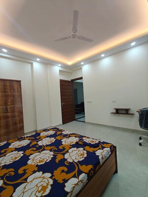 Bedroom in 2 BHK Builder Floor at Sector 38 – for Rent