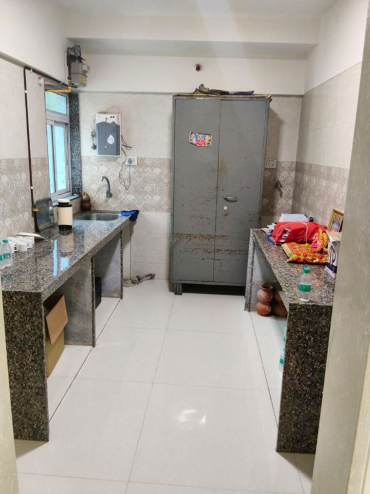 Kitchen, drishti-heights 3 Bedroom 700 Sq.Ft. Apartment In Andheri East Mumbai 10584340