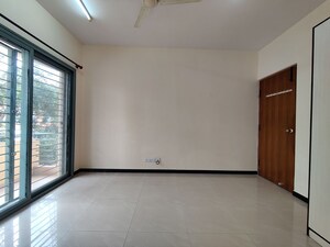 Room in 2 BHK Apartment at Pristine Sindhu, Kanakapura Road – for Sale