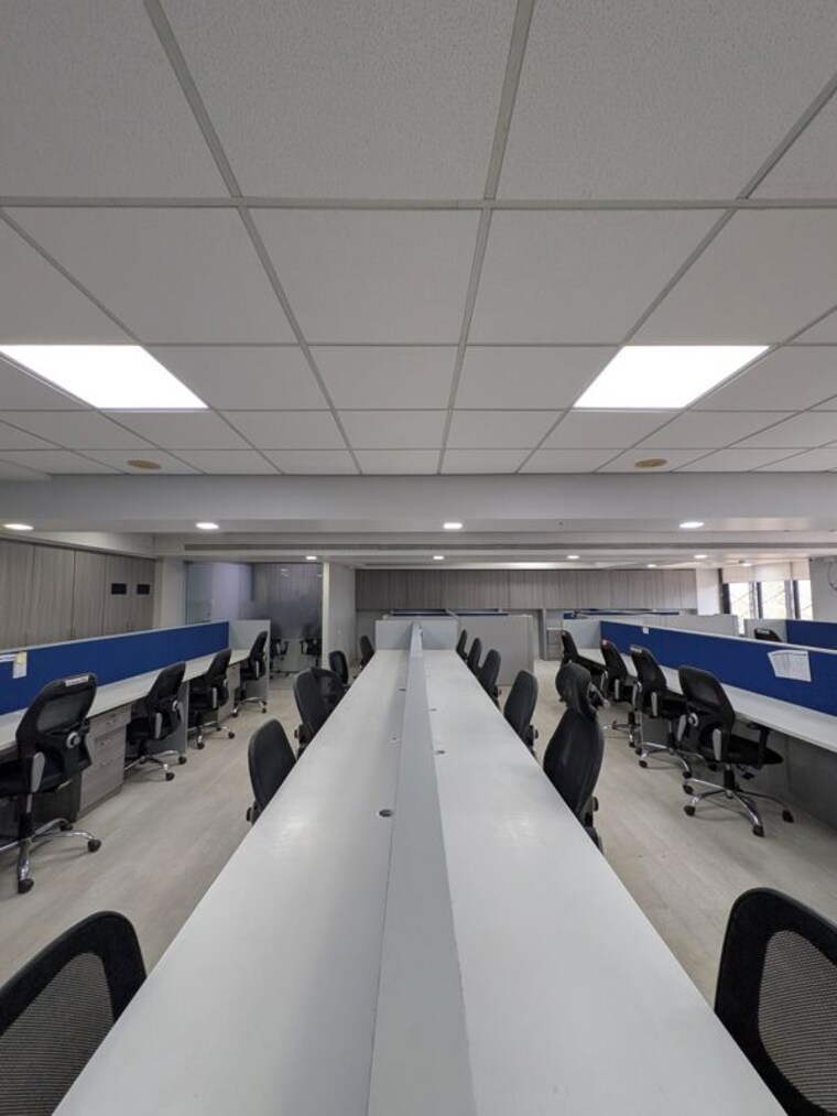 Team Area, vaibhav-chambers Commercial Office Space 3200 Sq.Ft. In Bandra East Mumbai 10584386