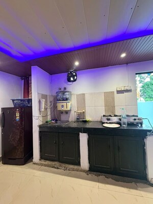 Kitchen in 1 BHK Builder Floor at Malviya Nagar – for Rent
