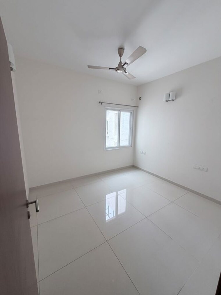 Room, prestige-kew-gardens 3 Bedroom 1600 Sq.Ft. Apartment In Bellandur Bangalore 10584426