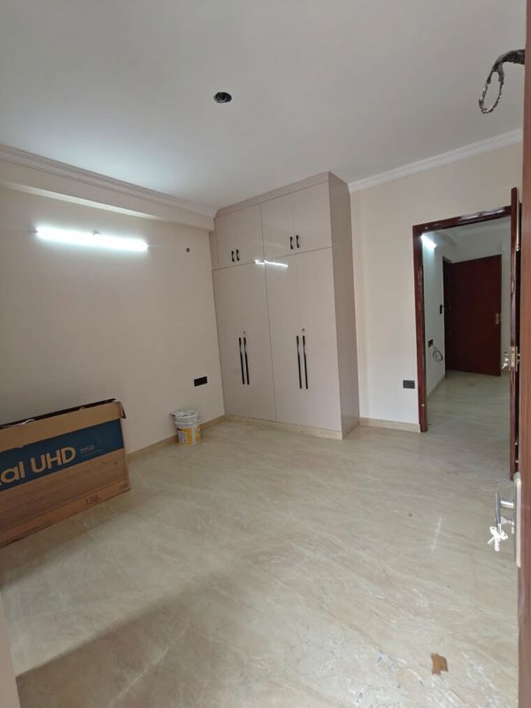 Room, sector 38 3 Bedroom 2000 Sq.Ft. Builder Floor In Sector 38 Gurgaon 10584433