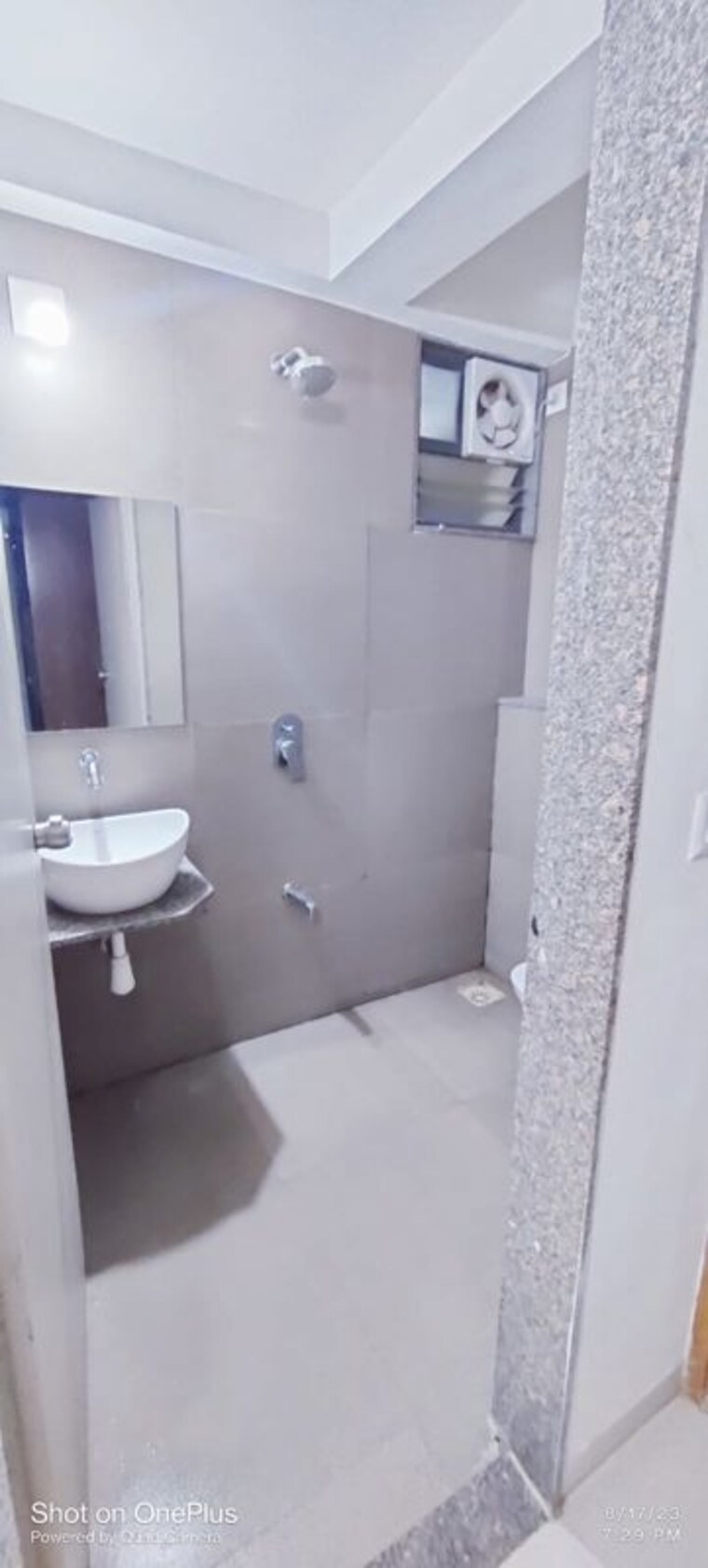 Bathroom, vivaan-eminence 2 Bedroom 709 Sq.Ft. Apartment In Zundal Ahmedabad 10584442