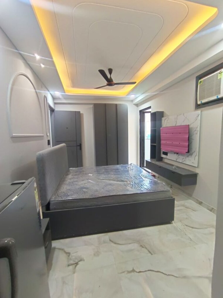Bedroom, dlf phase ii 1 Bedroom 500 Sq.Ft. Builder Floor In Dlf Phase ii Gurgaon 10584451