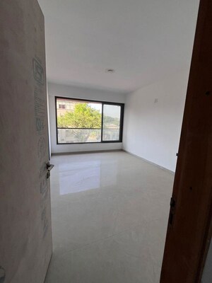 Room in 4 BHK Apartment at Godrej Garden City Pinecrest, Jagatpur – for Rent