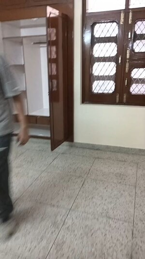 2 BHK Builder Floor For Rent in Lajpat Nagar