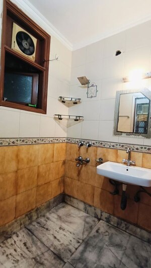 Bathroom in 3 BHK Builder Floor at Malviya Nagar – for Rent