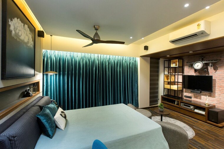 Team Area, runwal-elegante 3 Bedroom 1870 Sq.Ft. Apartment In Andheri West Mumbai 10584489