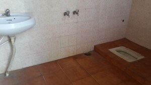 Bathroom in 1 RK Independent House at Rt Nagar – for Rent