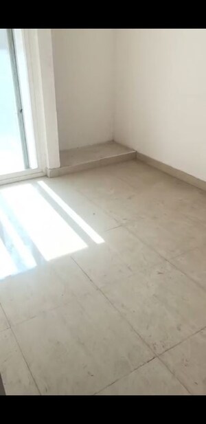 Room in 2 BHK Apartment at Amrapali Leisure Park, Amrapali Leisure Valley – for Sale