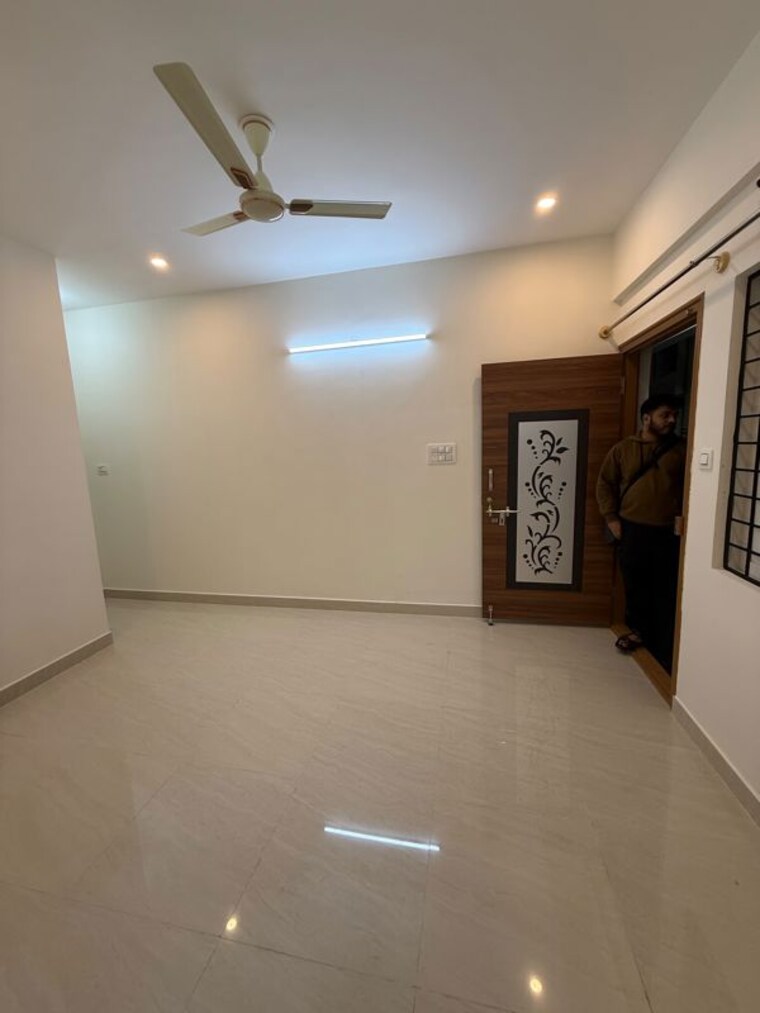 Room, sai-enclave-indiranagar 1 Bedroom 700 Sq.Ft. Builder Floor In Indiranagar Bangalore 10584547