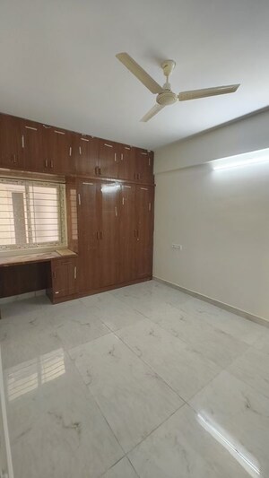 Room in 2 BHK Builder Floor at Gitanjali Corner New Tippasandra, New Thippasandra – for Rent
