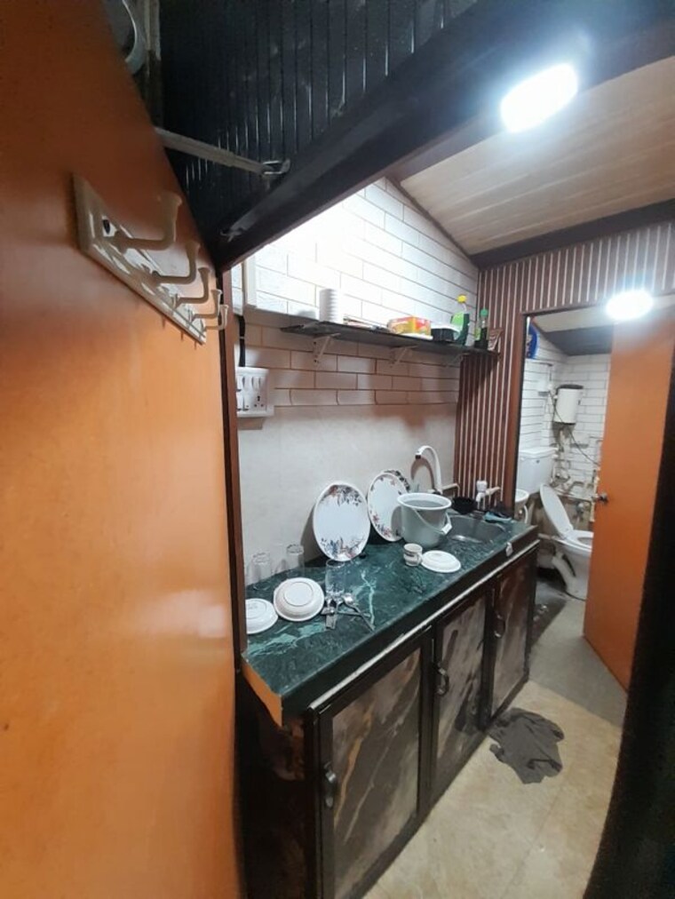 Team Area, lower parel Commercial Office Space 1200 Sq.Ft. In Lower Parel Mumbai 10584556