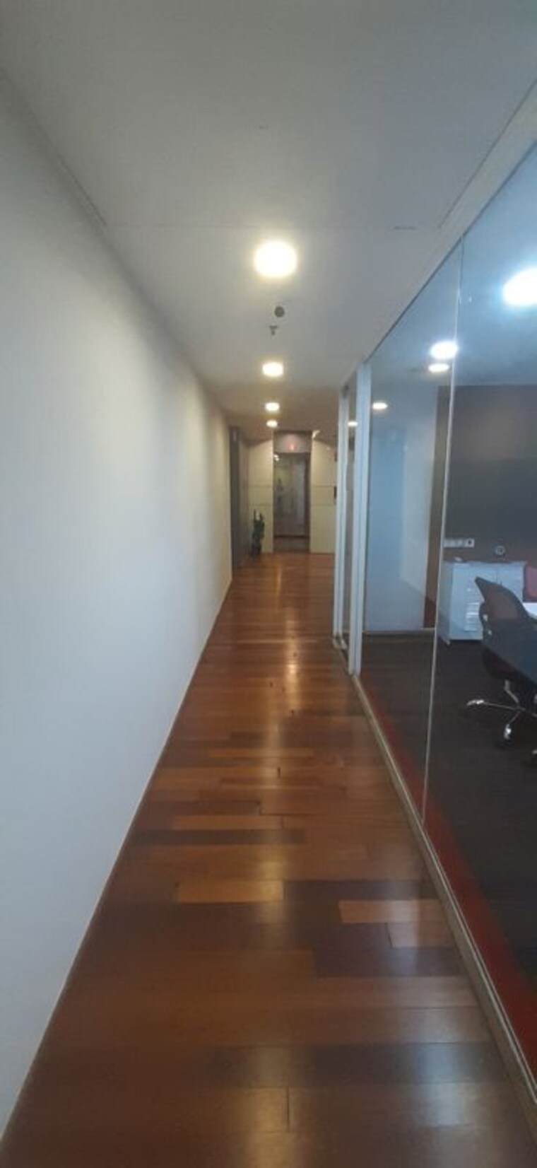 undefined, creative-industrial-estate Commercial Office Space 550 Sq.Ft. In Worli Mumbai 10584558
