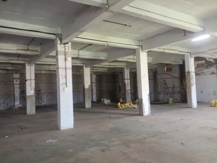  Parking, vanmala-compound Commercial Warehouse 12000 Sq.Ft. In Dapode Thane 10584561