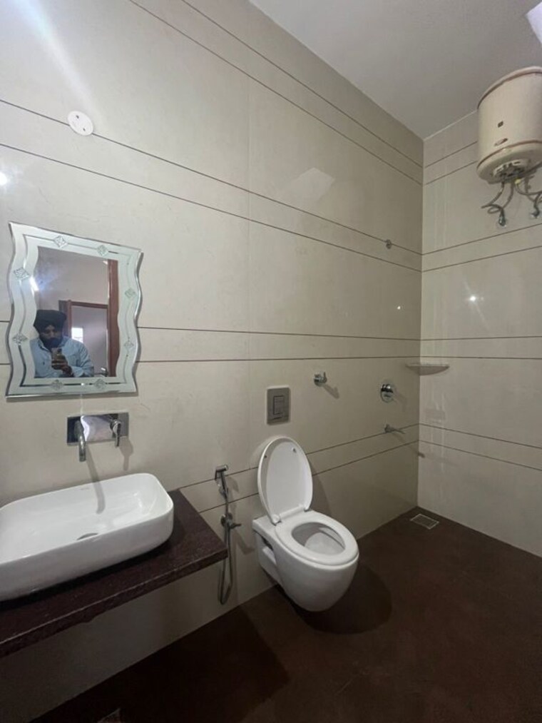Bathroom, sector 66 b 1 RK 700 Sq.Ft. Builder Floor In Sector 66 B Mohali 10584587