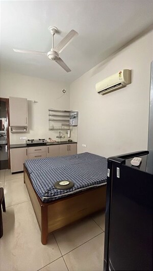 1 RK Builder Floor For Rent in Sector 66 B