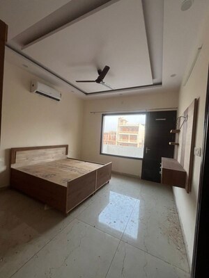3 BHK Builder Floor For Rent in Sector 66 B