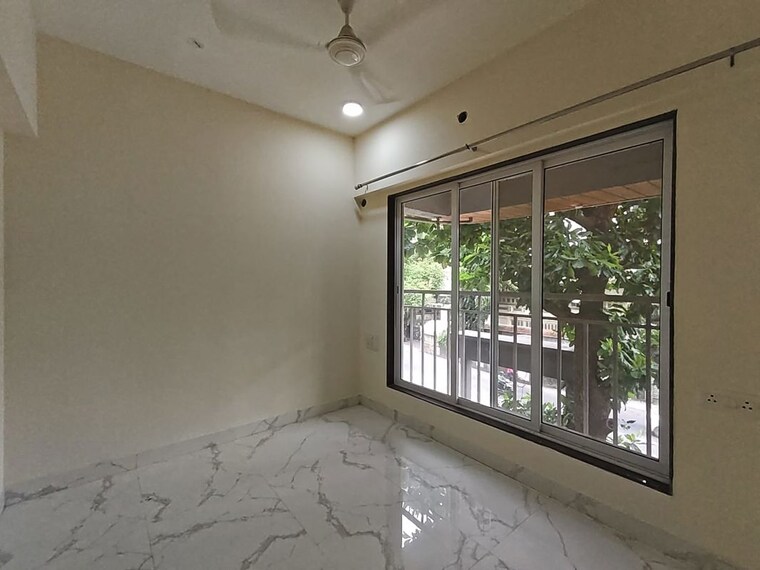 Balcony, royal-eksar-apartment 1.5 Bedroom 535 Sq.Ft. Apartment In Borivali West Mumbai 10584591