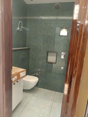 Bathroom in 3 BHK Builder Floor at Rohini Sector 11 – for Sale