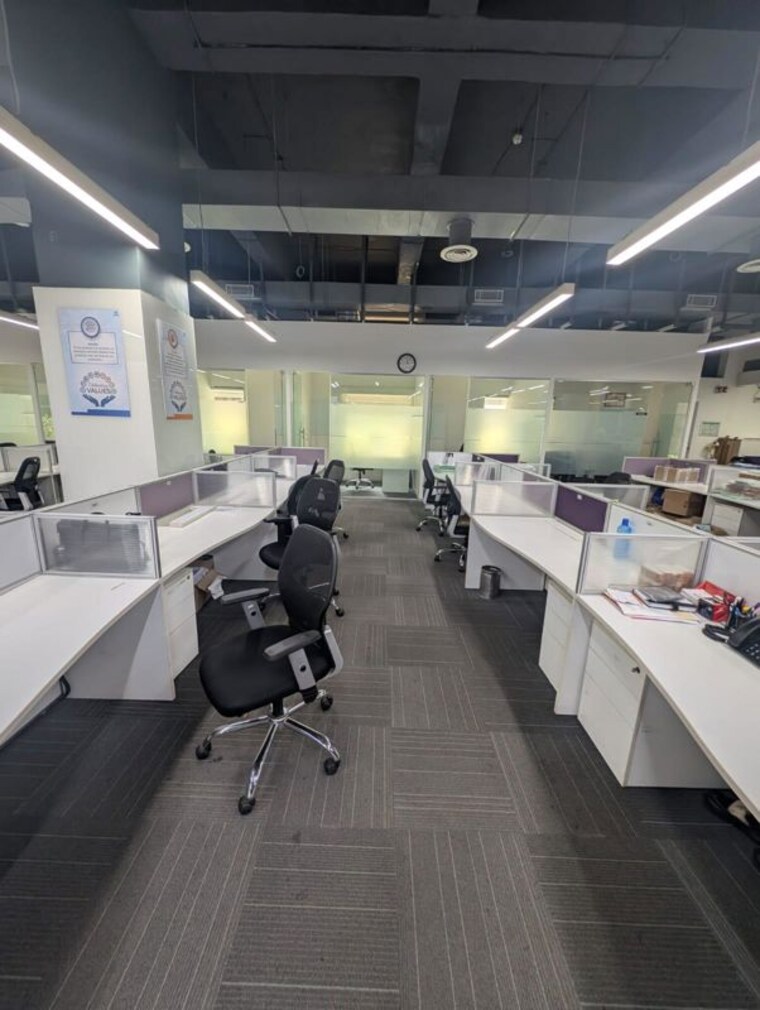 Team Area, lower parel Commercial Office Space 1788 Sq.Ft. In Lower Parel Mumbai 10584603