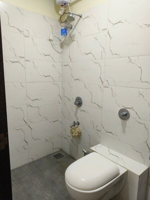 Bathroom in 1 BHK Apartment at Hubtown Rising City Houston Residency, Ghatkopar East – for Rent