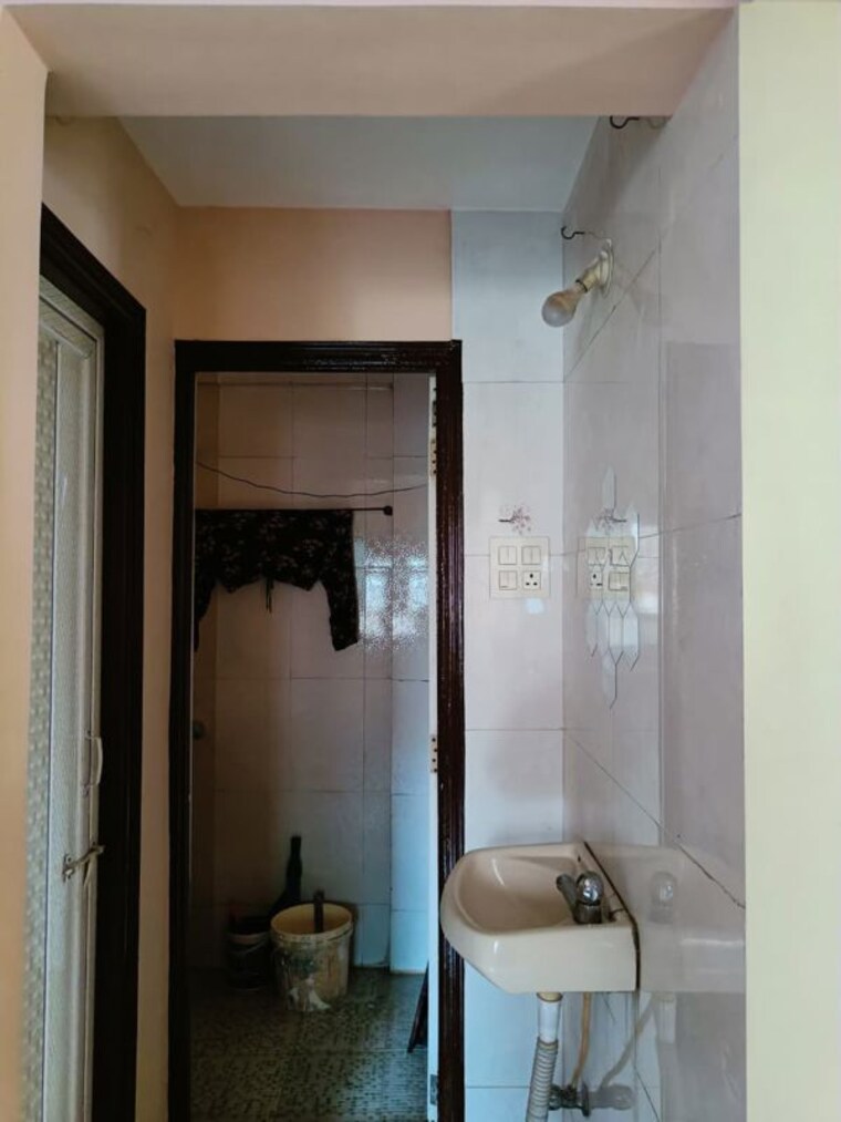 Bathroom, pimpri 1 Bedroom 513 Sq.Ft. Apartment In Pimpri Pune 10584633