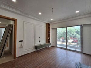 Room in 3.5 BHK Apartment at Bestech Park View City 1, Sector 48 – for Rent
