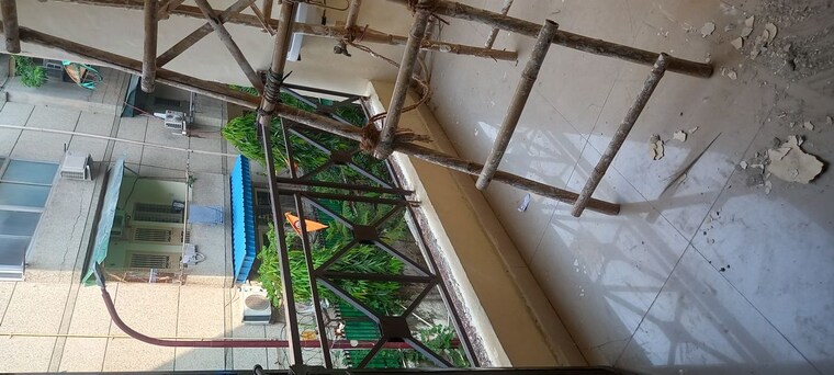 Balcony, ip extension 1 Bedroom 800 Sq.Ft. Apartment In Ip Extension Delhi 10584653